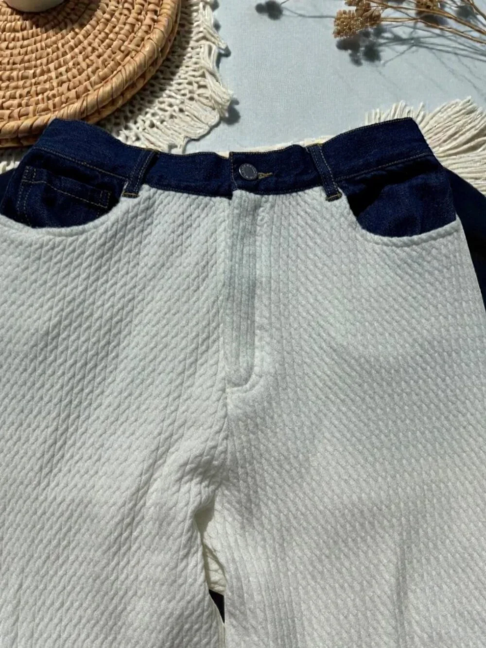 WeWoreWhat High Rise Denim Cable Knit Wide Leg Jean Size 27 - Picture 6 of 16